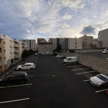 Appartement Grand F3 Tres Lumineux, Proche Gare, Avec Parking Proudhon à Clermont-Ferrand Extérieur photo