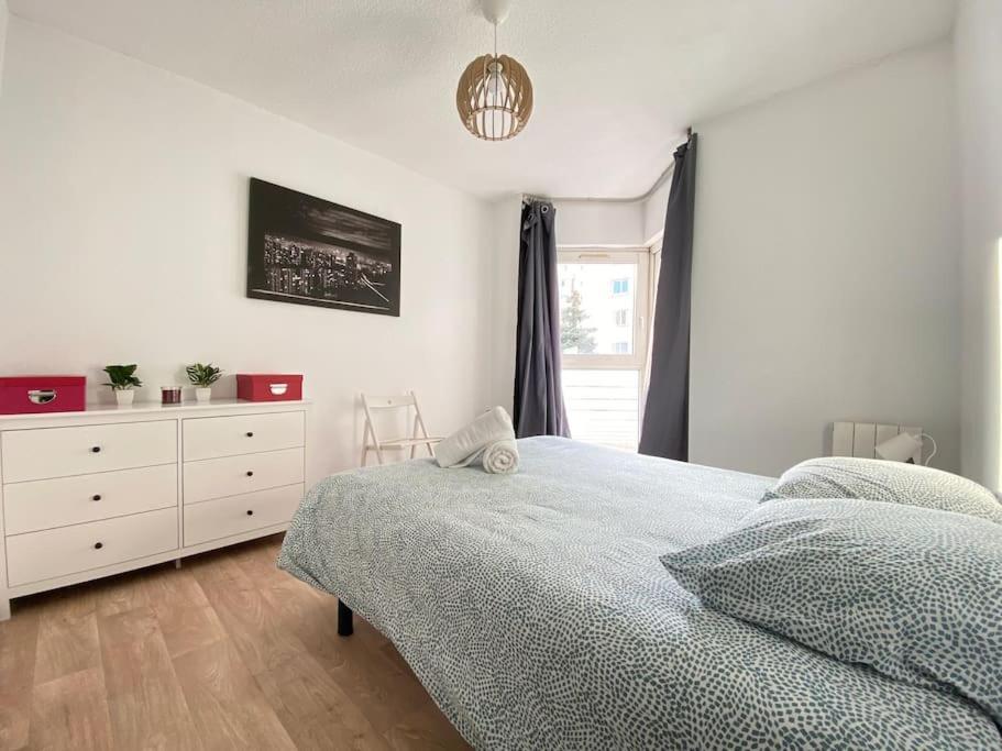 Appartement Grand F3 Tres Lumineux, Proche Gare, Avec Parking Proudhon à Clermont-Ferrand Extérieur photo